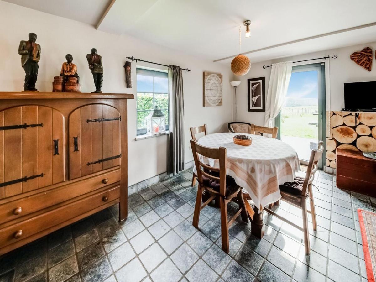 Tranquil Holiday Home In Mont With Bubble Bath Kültér fotó